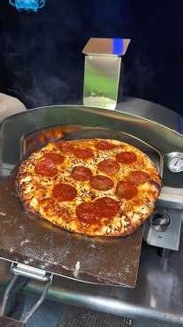 Classic Pepperoni Pizza 🍕