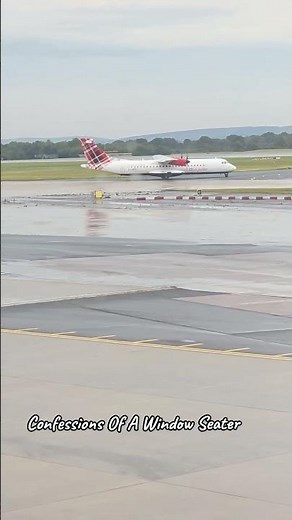 Spotted a Loganair ATR 42 — 48 seats, 2-2 layout. Not bad, right? Especially from a window seat view
