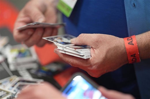 Lawsuit alleging Fanatics, leagues monopolizing sports card industry dismissed