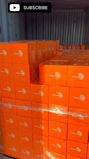 container ke andar iPhone 17 Pro Max Mila mujhe 📱😲 #iphone #viralshorts