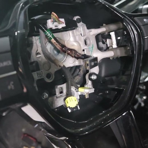 Replacing AirBags On 2025 Honda Civic #airbag #hondacivic #cars #howto
