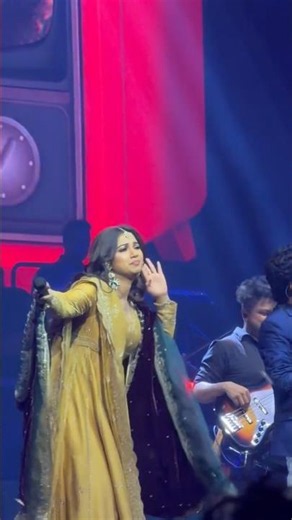 Shreya Ghoshal brings unstoppable energy to Dum Maro Dum in Perth with dance and pure vibes✨❤️