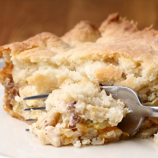 5-Layer Breakfast Bake FULL RECIPE: http://bzfd.it/2bZJHOv | Tasty