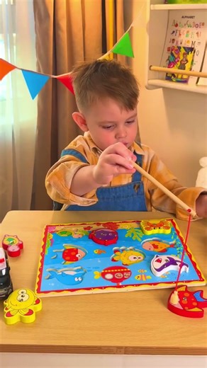 Catch and Learn! 🐠 Magnetic Fishing Game for Kids #fun #learning