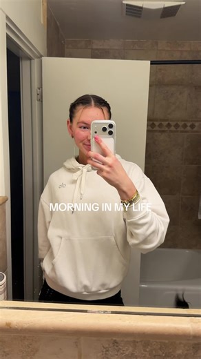 My everyday morning routine!! Easily my favorite part of the day 😌💖🍳 #morningroutine #routine #morninginmylife #fyp