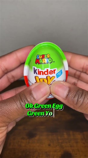 Unboxing Green Yoshi from Kinder Joy