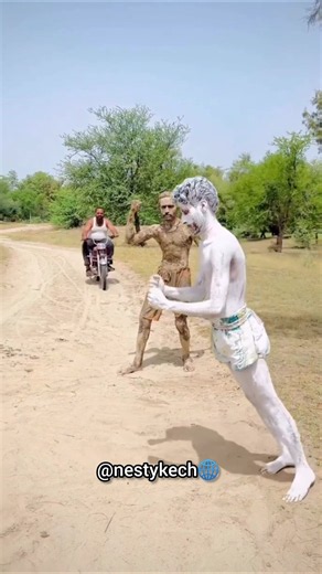 the statue 😅🤣 #funny #yehh #comedy #yeahhhhh #memes