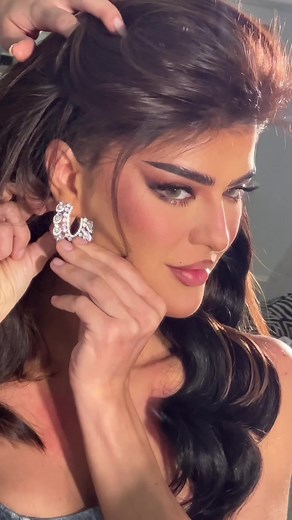 Bridal Makeup Tutorial: Elegant Looks for Modern Brides