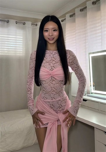 Stunning Pink Lace Dress Inspiration