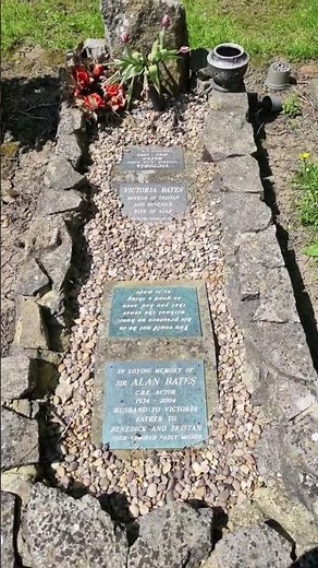 Sir Alan Bates Grave Actor. C.B.E. Rose to Fame In John Osborne's 1956 Classic 'Look Back In Anger'