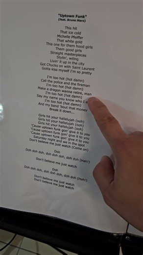 How to sing Uptown Funk by ‪@brunomars‬ in just one minute. #uptown #funk #brunomars #tutorial #hd