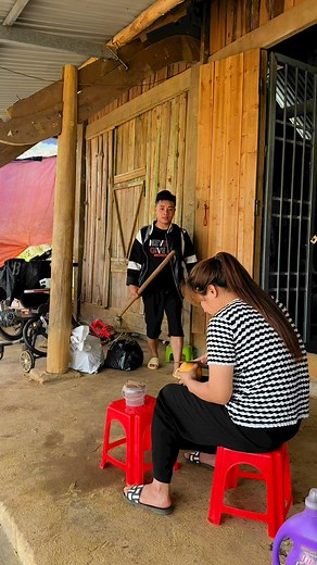 2.9M views · 55K reactions | Bị vk dỗi... | Tuan Nguyen | Facebook