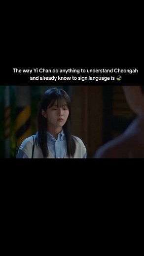 Heartwarming Scene: Yi Chan Learns Sign Language for Cheongah | Twinkling Watermelon Ep 12