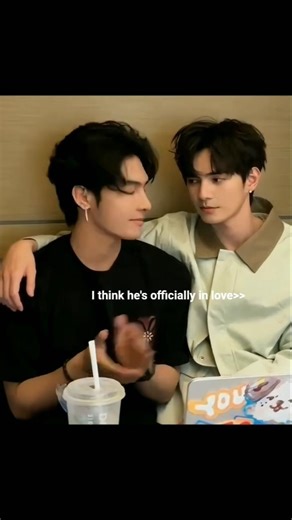 His eyes speak louder then his silence.😭❤️ #sammychildrensday #hechangxi #heyanchao #Xizhao