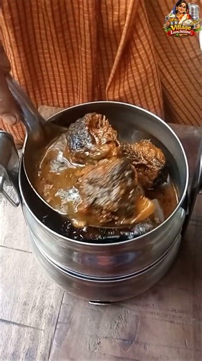 Today's lunch menu "Catfish Curry" - Village Lunchtime #lunch #yummyfood