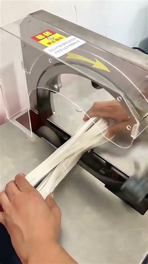stretch wrap machine for sealing belt, sealing string, belt,máy quấn màng co di động,
