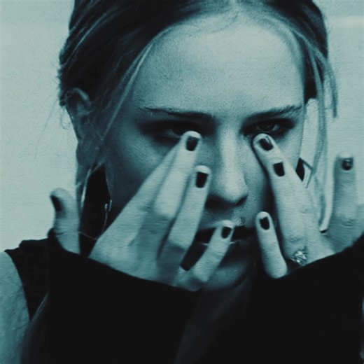 thirteen // #thirteenedit #tracyfreeland #tracyfreelandedit #thirteen #thirteen2003 // I can’t ever stick to one style bro //