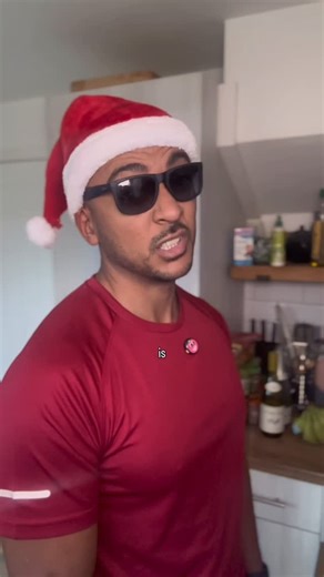 Louis Howard | Online fitness coach on Instagram: "Comment the word GYST And we’ll get you on the shortlist for my upcoming fat loss challenge in Jan 👀 Recipe time 🍽️ This one surprised me. I don’t normally like tuna. At all. But this This was actually really decent. Would 100% make it again. Solid 7.83 out of 10. It’s a high protein tortilla tuna quiche Dead simple Minimal effort Doesn’t taste like ar*e.. again don’t ask.. Ingredients (4 servings): 1 medium wrap 4 eggs 1 tin tuna (120g) 50g c