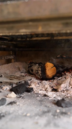 📣¡Atención amantes del vino! No te pierdas las exclusivas ofertas de los premiados vinos de Viu Manent. Visita nuestra tienda online y encuentra todos los vinos y formatos especiales para tus fiestas y celebraciones. ¡Salud con Vinos VIU! 🍷 Ofertas exclusivas con despacho a domicilio en tienda.viumanent.cl •⁠ ⁠Ventas sólo en Chile continental 🇨🇱. | VIU MANENT WINERY