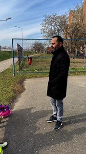 30K views · 1.1K reactions | Cum se invata pe vremuri Azi le-am povestit cum am invtat eu tabla inmultirii. In special pentru #sofiabrindas #doctorlife #doctor #fatherdaughter #sfaturi #povestipentrucopii | Dr.Eugen Brîndaș | Facebook