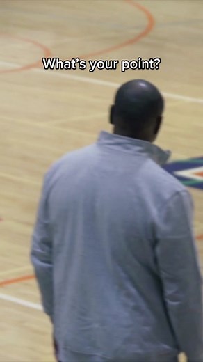 Effective Basketball Referee Hand Signals and Pointing Techniques