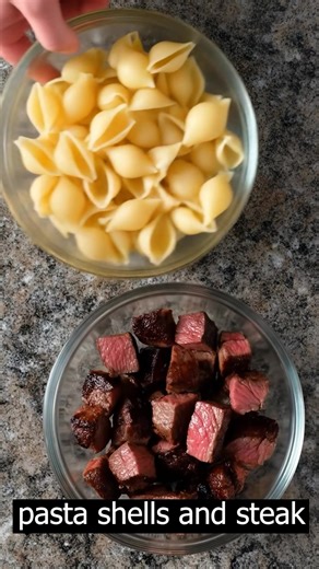 🥩 Creamy Three Cheese Shells with Steak 🥩 Comfort food with a rich, creamy twist — these Creamy Three Cheese Shells with Steak bring together tender steak, melty cheeses, and perfectly al dente pasta for pure happiness in every bite! 🥩🥣✨ Ingredients: 12 oz pasta shells 1 lb steak (sirloin or ribeye), cut into bite-sized pieces Salt & black pepper, to taste 1 tsp Italian seasoning 2 tbsp olive oil 1 tbsp butter 4 cloves garlic, minced 1 1/2 cups heavy cream 1/2 cup chicken broth 1/2 cup Parme