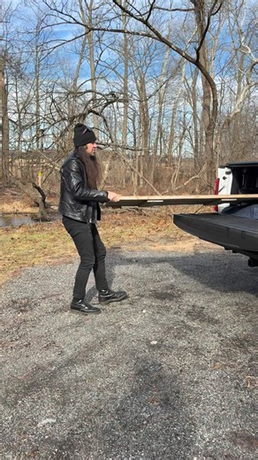 Ben Zirbser on Instagram: "👁️ LARGE & IN CHARGE TRADE SIGN! 👁️"