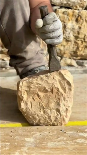 Building a Real Wet Stone Wall by Hand