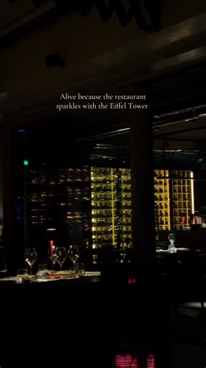 Stunning Dining Experiences Near the Eiffel Tower