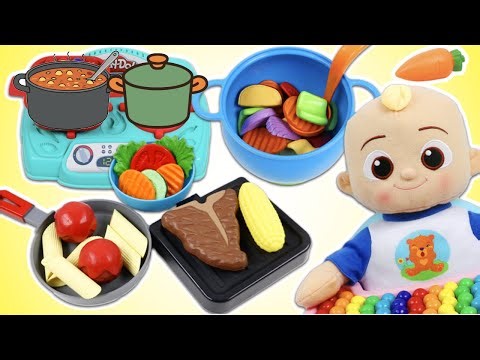 Cocomelon JJ and Friends Cook a Huge Holiday Meal!