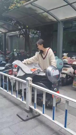 推荐一款好用的挡风被#强烈推荐 ##好用 #学院风