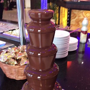 26K views · 406 reactions | Sunday = Cheatday  | Wok Sushi Star | Facebook