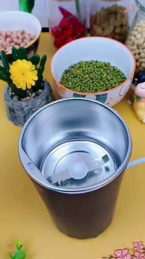 Pulverize Ingredients for Delicious Kitchen Creations