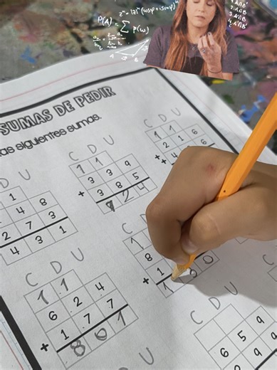 Facilitar las sumas de tres cifras para los niños