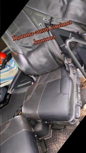 Kuorma-auton istuimet kuntoon nopeasti ja vaivattomasti. #autoverhoomo #carupholstery #truck
