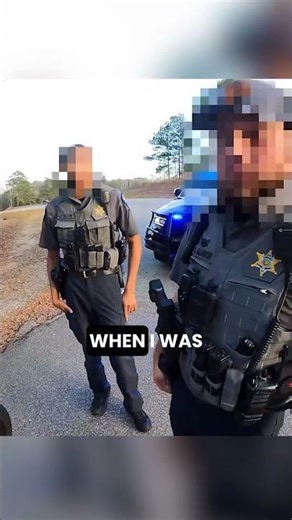 Police Officers stop young biker for speeding 🚔 (via hex.rrr/ig)