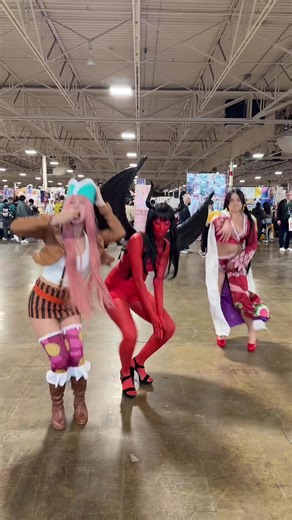 One Piece Cosplay: Iconic Characters and Unique Outfits