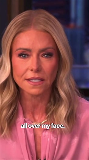 Kelly Ripa rang in the new year with an unintentional new makeup routine. #kellyripa #markconsuelos #kellyandmark