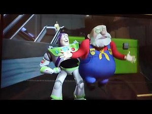 Woody VS Stinky Pete-Toy Story 2 (Slow Motion)