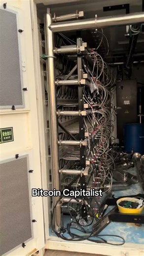 Bitcoin hydro mining container