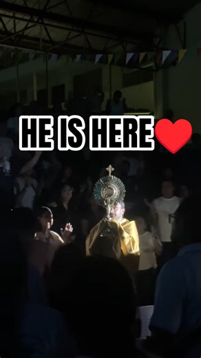 The Most Beautiful Moment with Jesus Christ #eucharist #Benediction #eucaristia #blessing #adoration