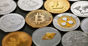 Les dérives sectaires d'une académie de cryptomonnaie qui recrute en Suisse | RTS