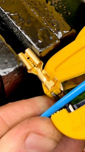 Amazing Electrician Technique #PerfectConnection #ElectricalTips #ProElectrician #StrongestMethod | Red Neck DIY