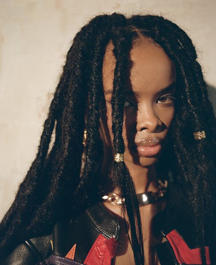 Our SILK Locs in Naturel is back and we can't get enough! 😍 Embrace your inner goddess with these stunning locs. Shop via link in bio and get free jewels. | Boho Locs