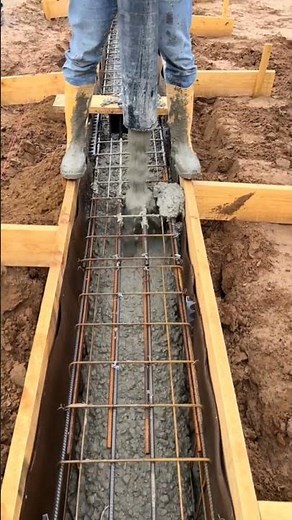 Reinforced Concrete Foundation Pouring – Efficient Footing Construction Process