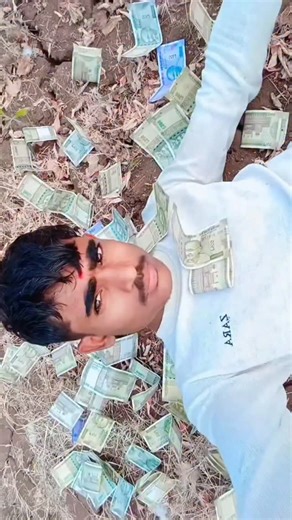 🅾 Yuvraj Jadhav ★ on Instagram: "तुफानातले दिवे 💸 😎🔥😂 EP 8 | #troll #viral"