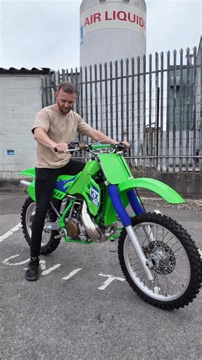 🟢 DRAW TOMORROW! WIN this 1989 Kawasaki KX250 – MINT EVO MOTORCROSS BIKE £250! Enter here - theclassiccompetitioncompany.com | Classic Motorcycle Community