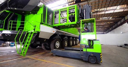 ETF Mining Equipment Builds The World’s Largest Truck - The ETF MT-240