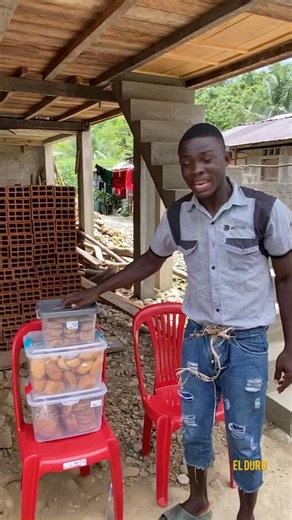 El duro monto su emprendimiento y solo quieren es ir a fiar 😱😂 | El duro