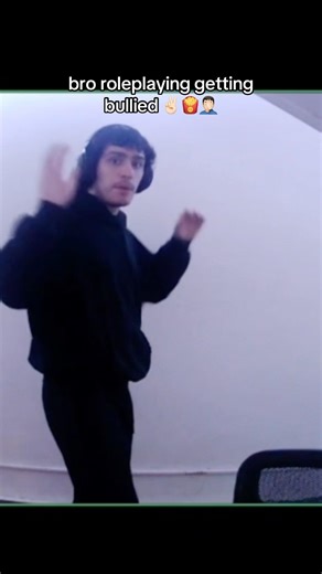 twitch: therealfrankieee #shorts #streamer #funny